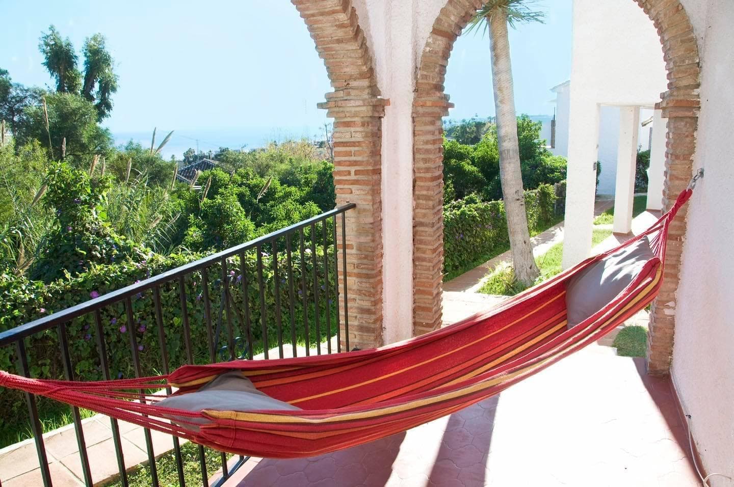 ★Casa Annabel walk to beach/shops/Train/bus★